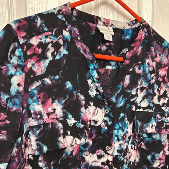 Jaclyn Smith Collection women’s XL Button-down blouse 100% polyester. Purple - Picture 3 of 14